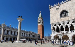 Venedig, Markusplatz, kaum Menschen während Corona